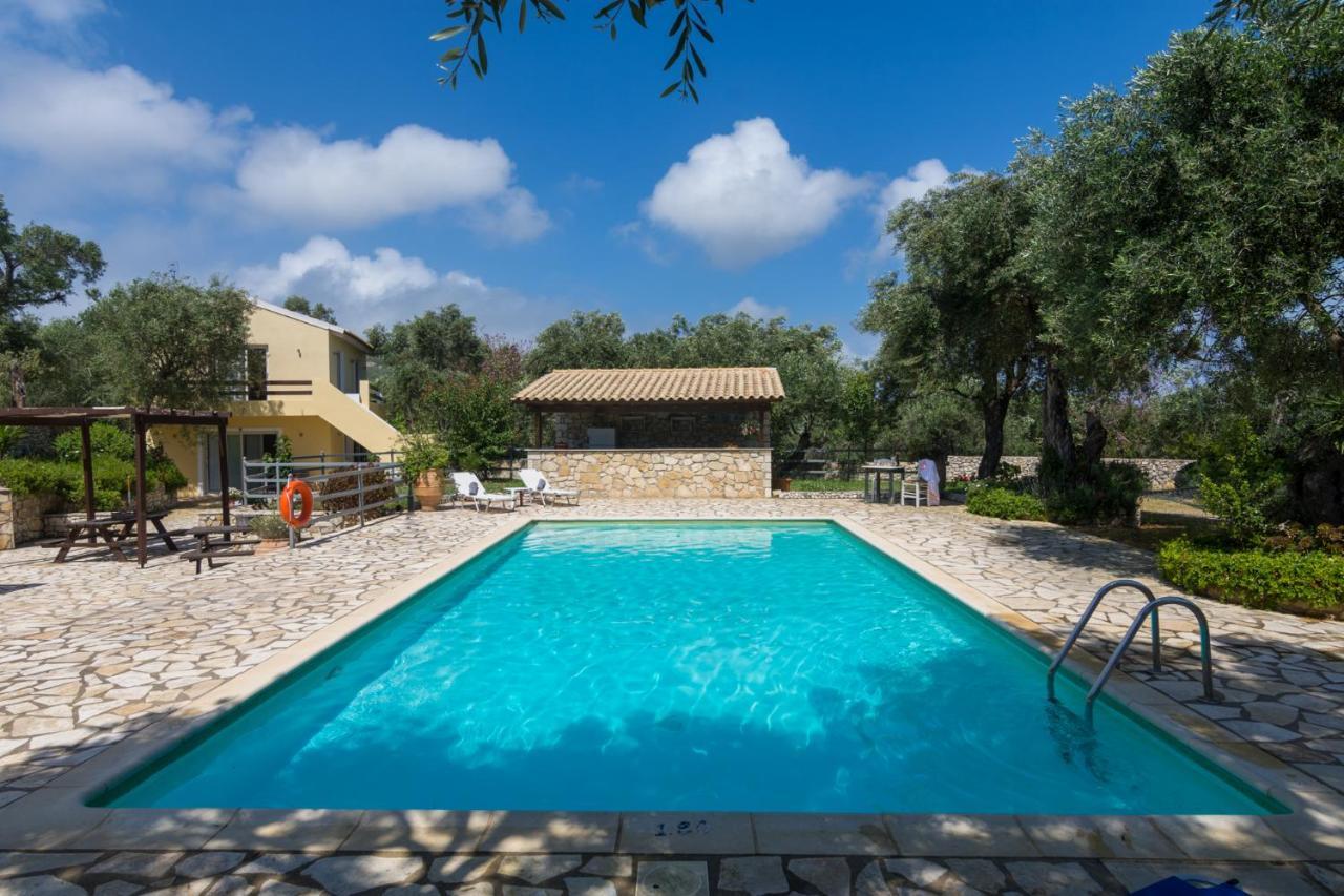 Villa Elaia Suites & Apartments No.1 Гайос Экстерьер фото